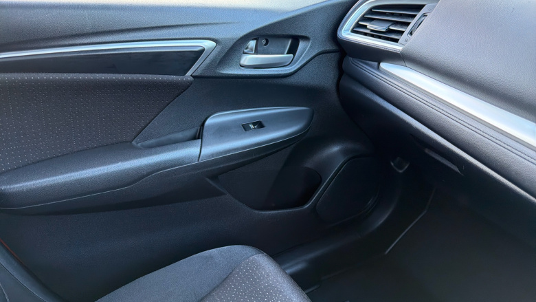 Honda Jazz 1.3 EX Navi 5dr Petrol Hatchback